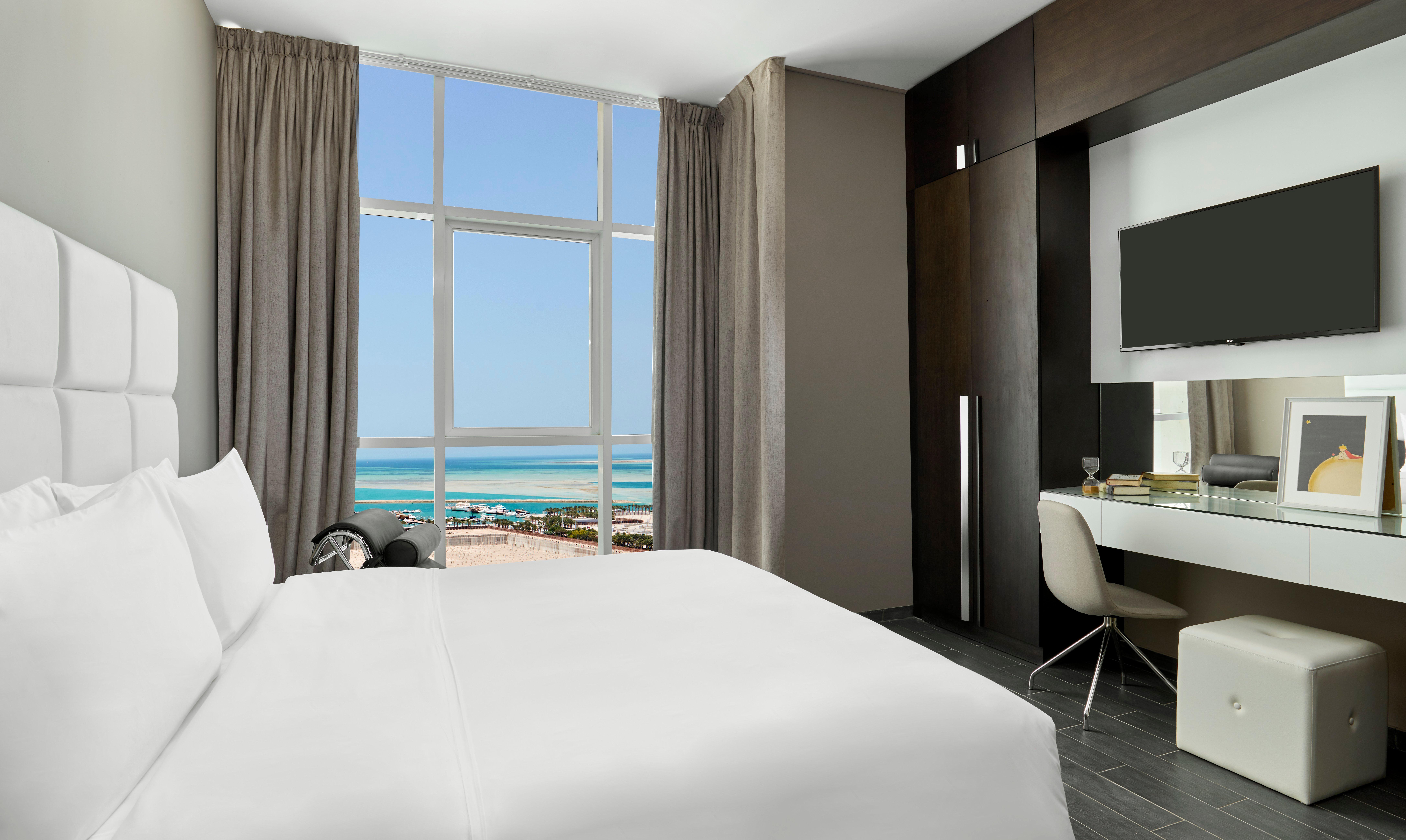 Staybridge Suites - Doha Lusail By Ihg Buitenkant foto