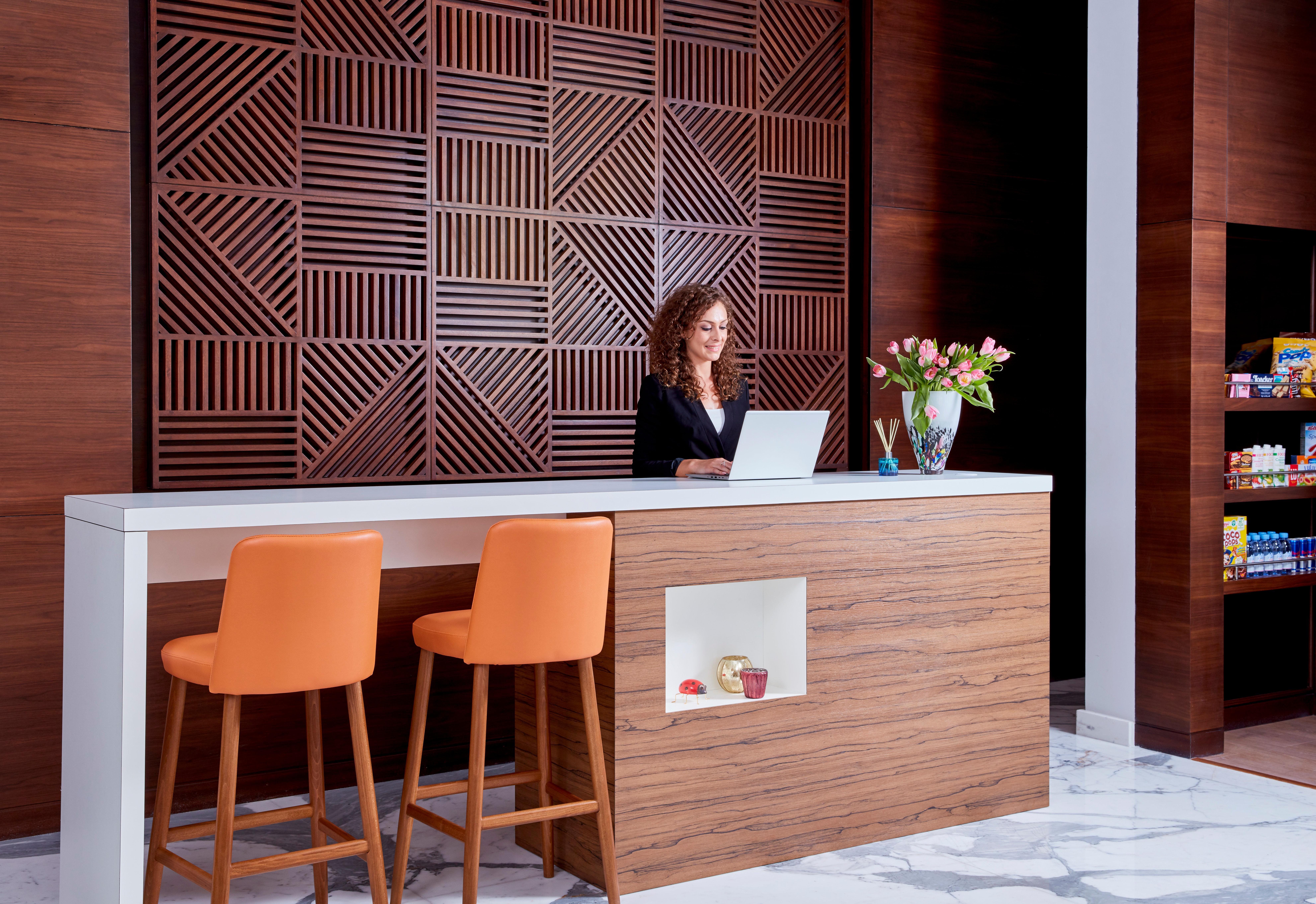 Staybridge Suites - Doha Lusail By Ihg Buitenkant foto